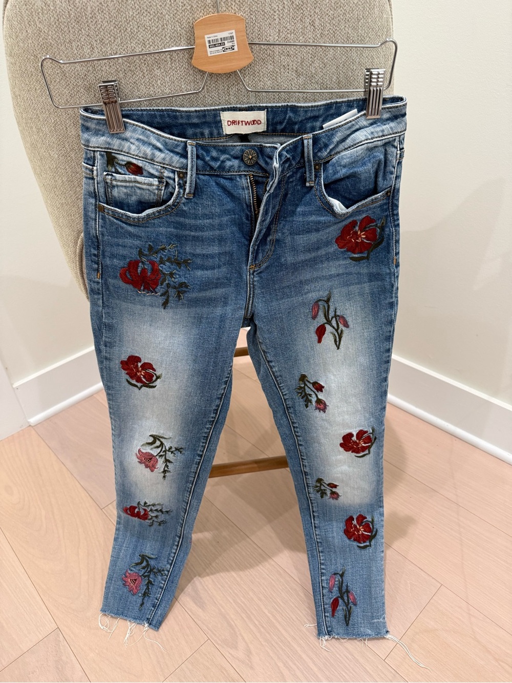 Driftwood Floral Embroidered Skinny Ankle Jeans Size 26 Raw Hem Boho